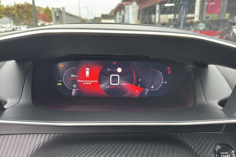 Image secondaire du véhicule 23