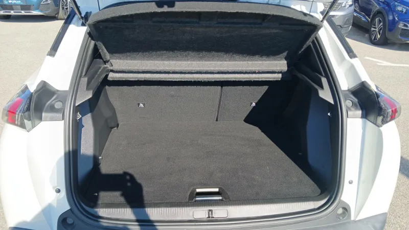 Image secondaire du véhicule 10