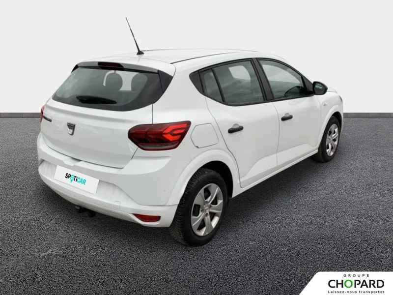 Image secondaire du véhicule 9