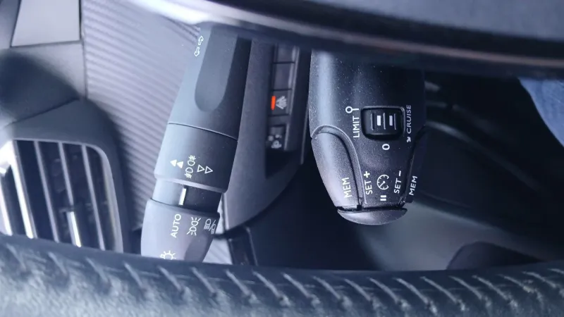 Image secondaire du véhicule 32