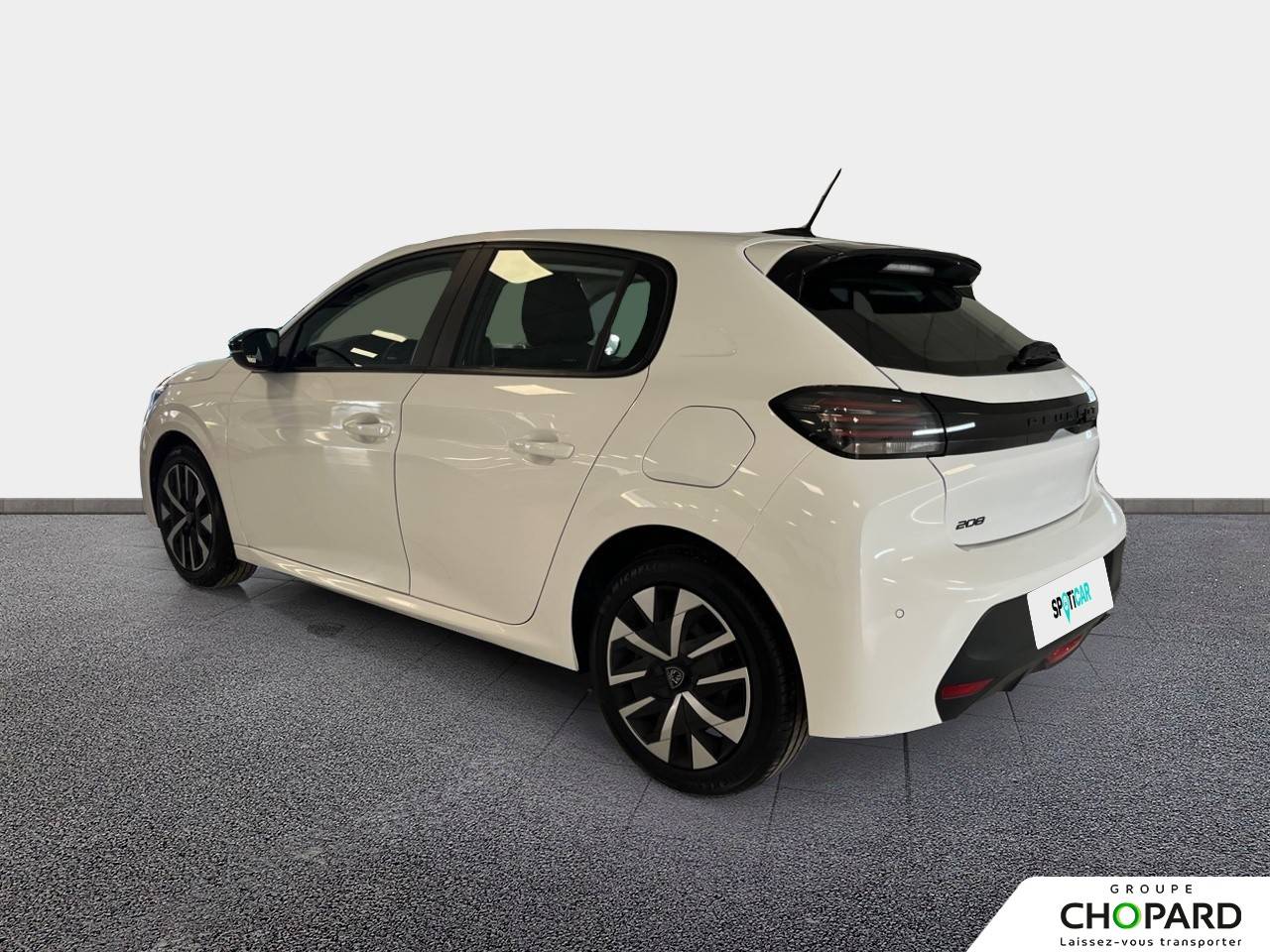 Image secondaire du véhicule 8