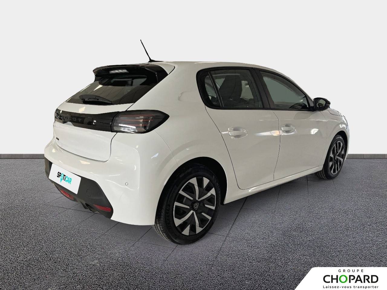 Image secondaire du véhicule 9