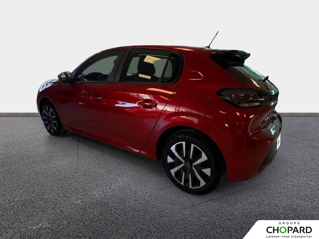 Image secondaire du véhicule 8