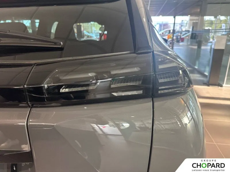 Image secondaire du véhicule 24