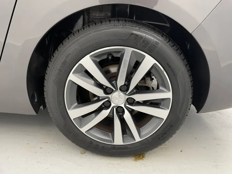 Image secondaire du véhicule 17