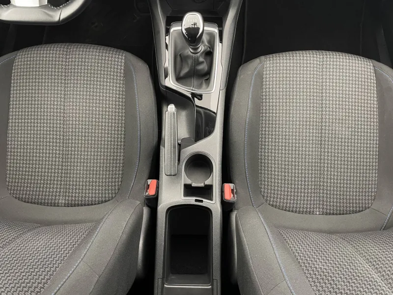 Image secondaire du véhicule 25