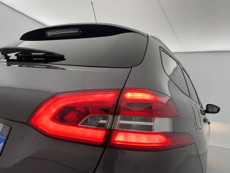 Image secondaire du véhicule 26