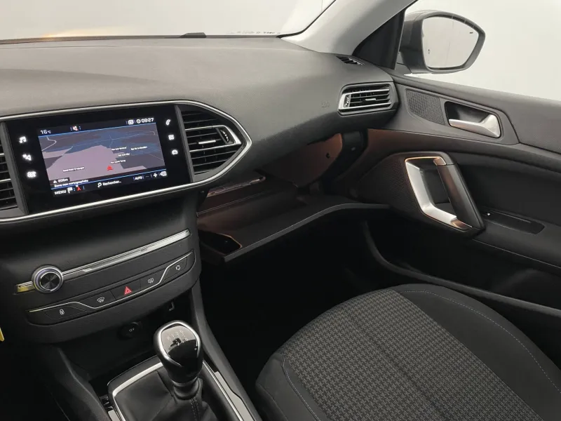 Image secondaire du véhicule 33