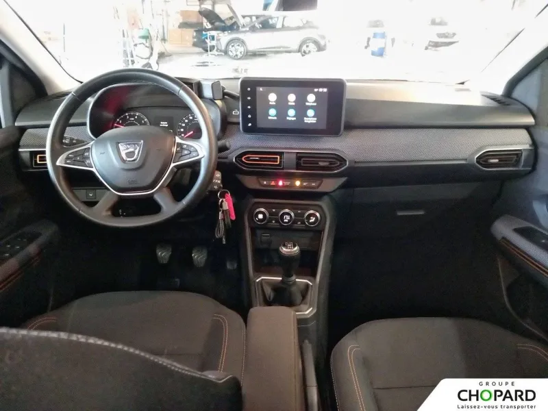 Image secondaire du véhicule 3