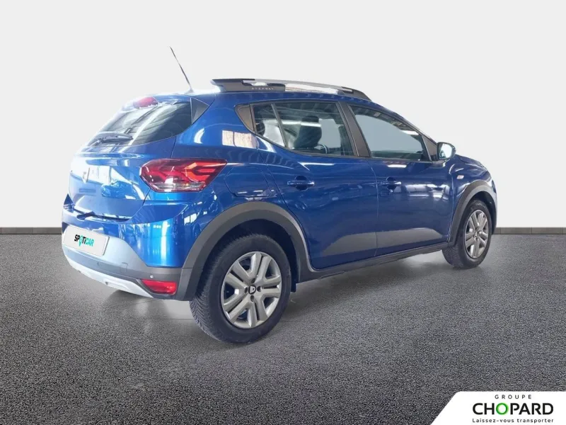 Image secondaire du véhicule 4