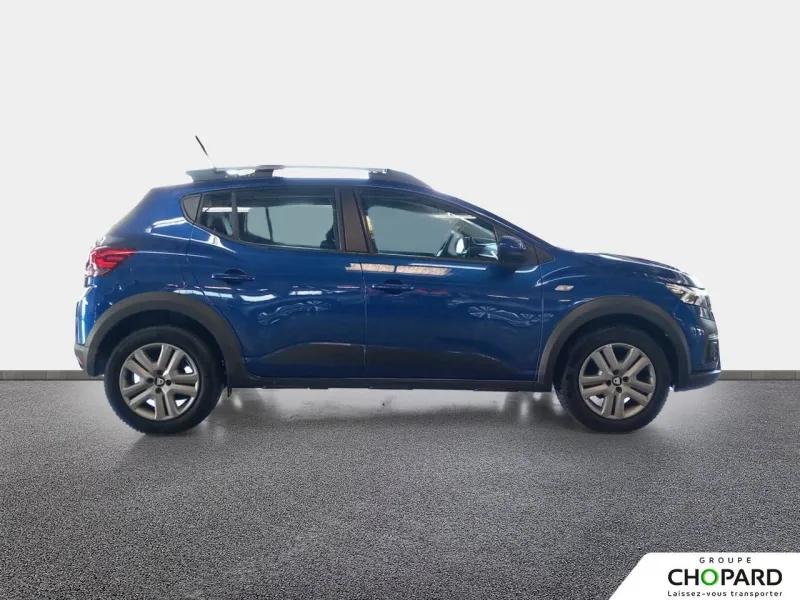 Image secondaire du véhicule 9