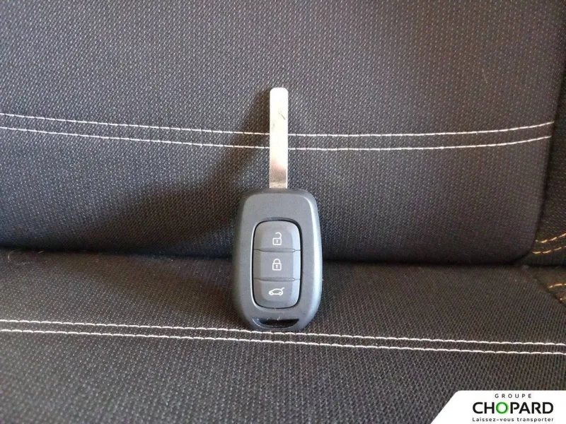 Image secondaire du véhicule 17