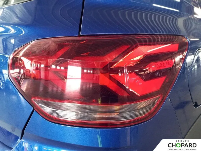 Image secondaire du véhicule 21