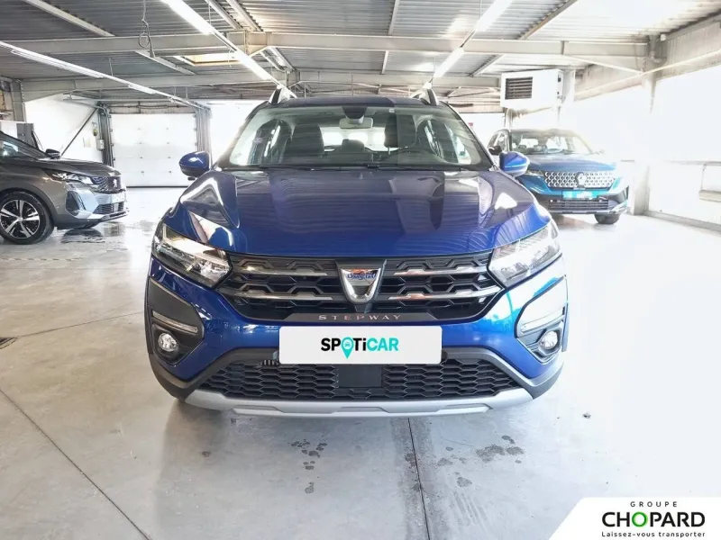 Image secondaire du véhicule 24