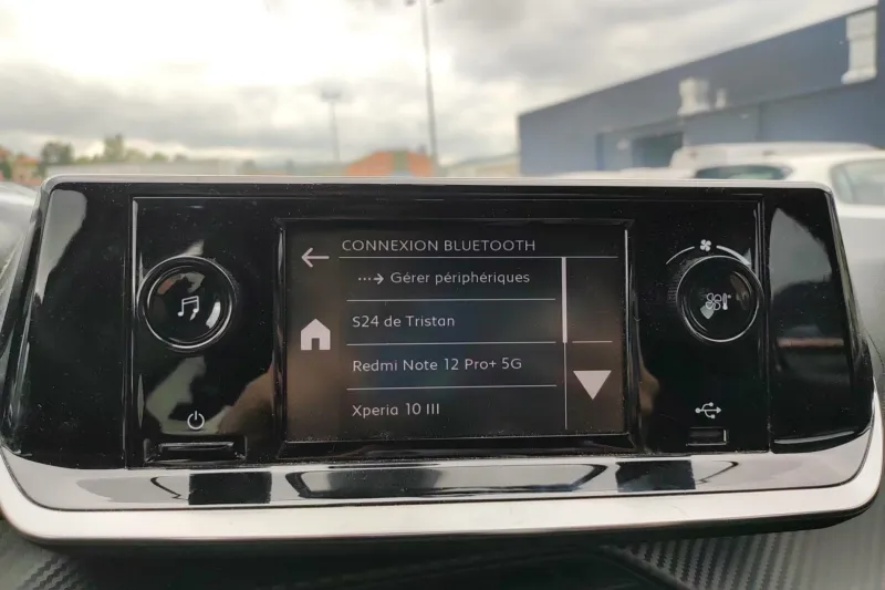 Image secondaire du véhicule 23