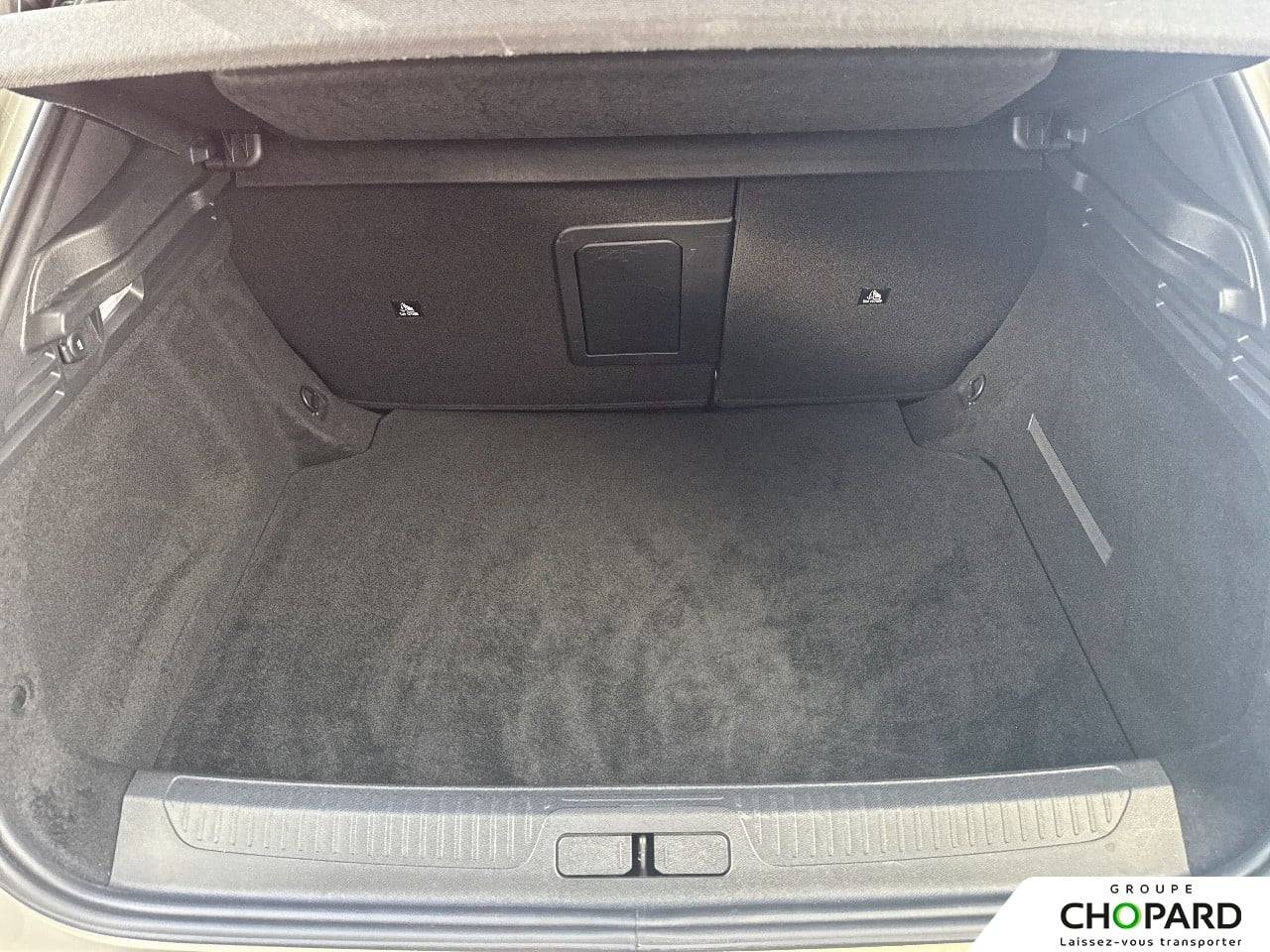 Image secondaire du véhicule 7