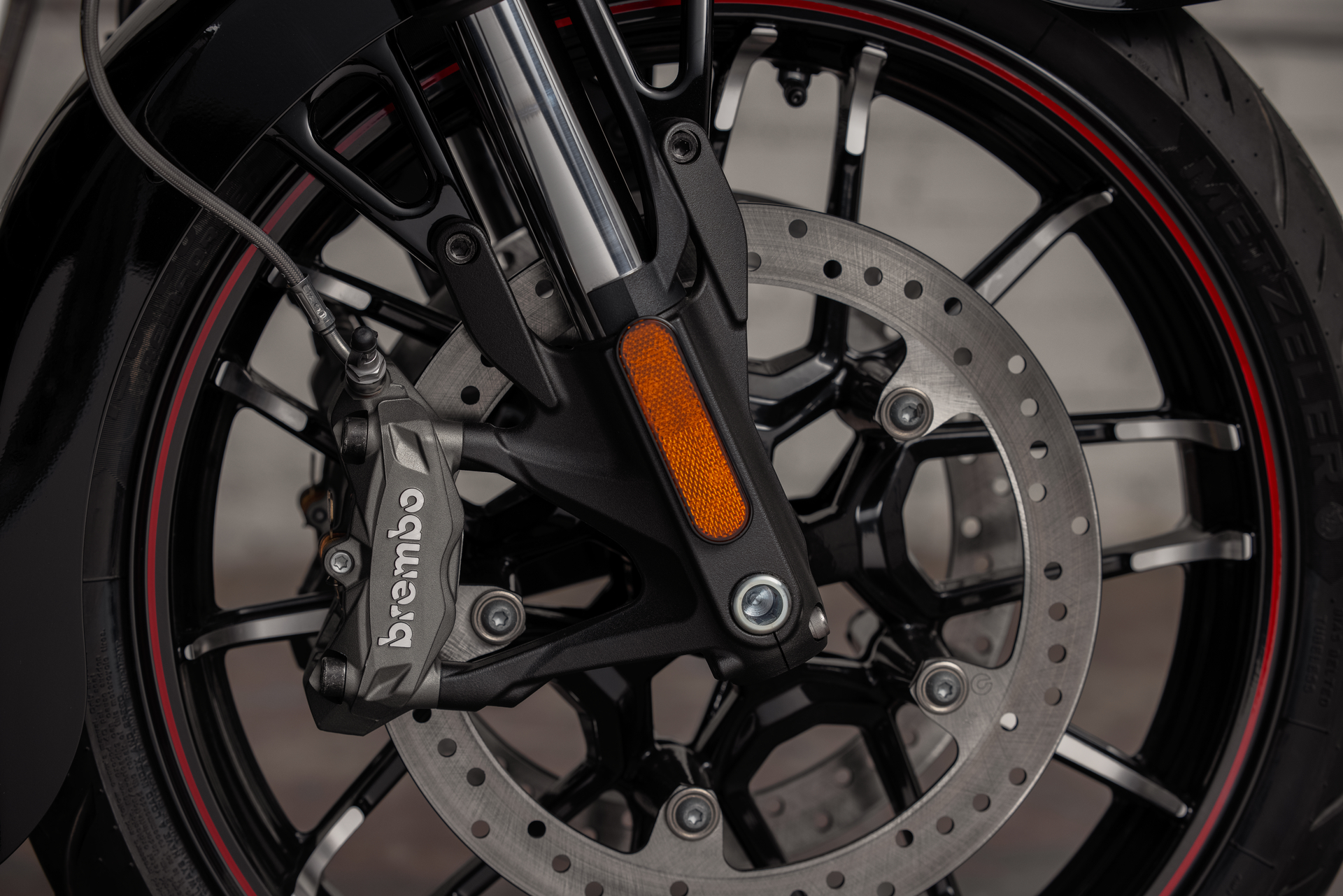 Indian Challenger Limited 2022 : freins avant