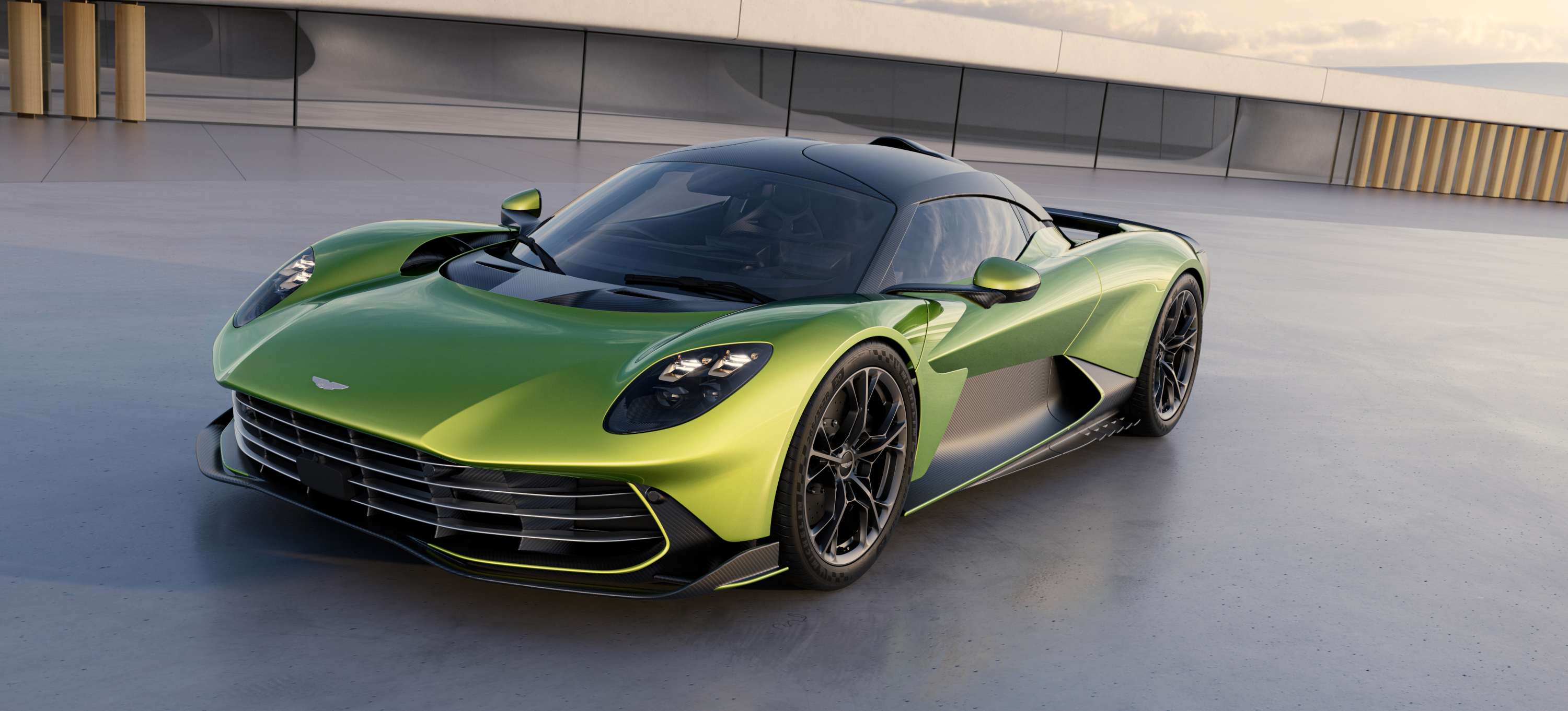 aston_martin_valhalla_2025_1.jpg