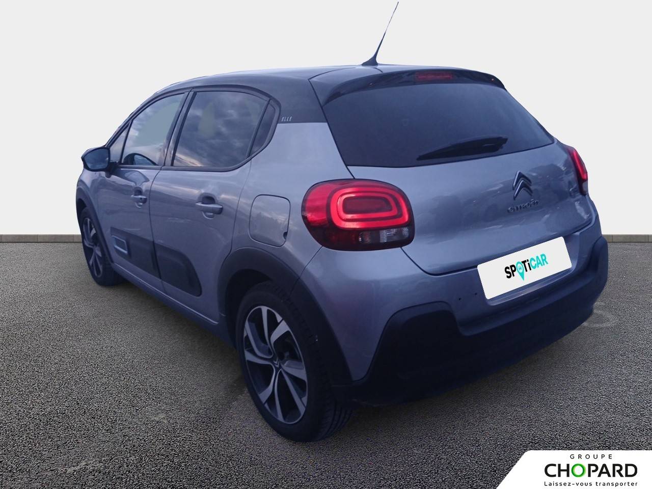 Image secondaire du véhicule 8