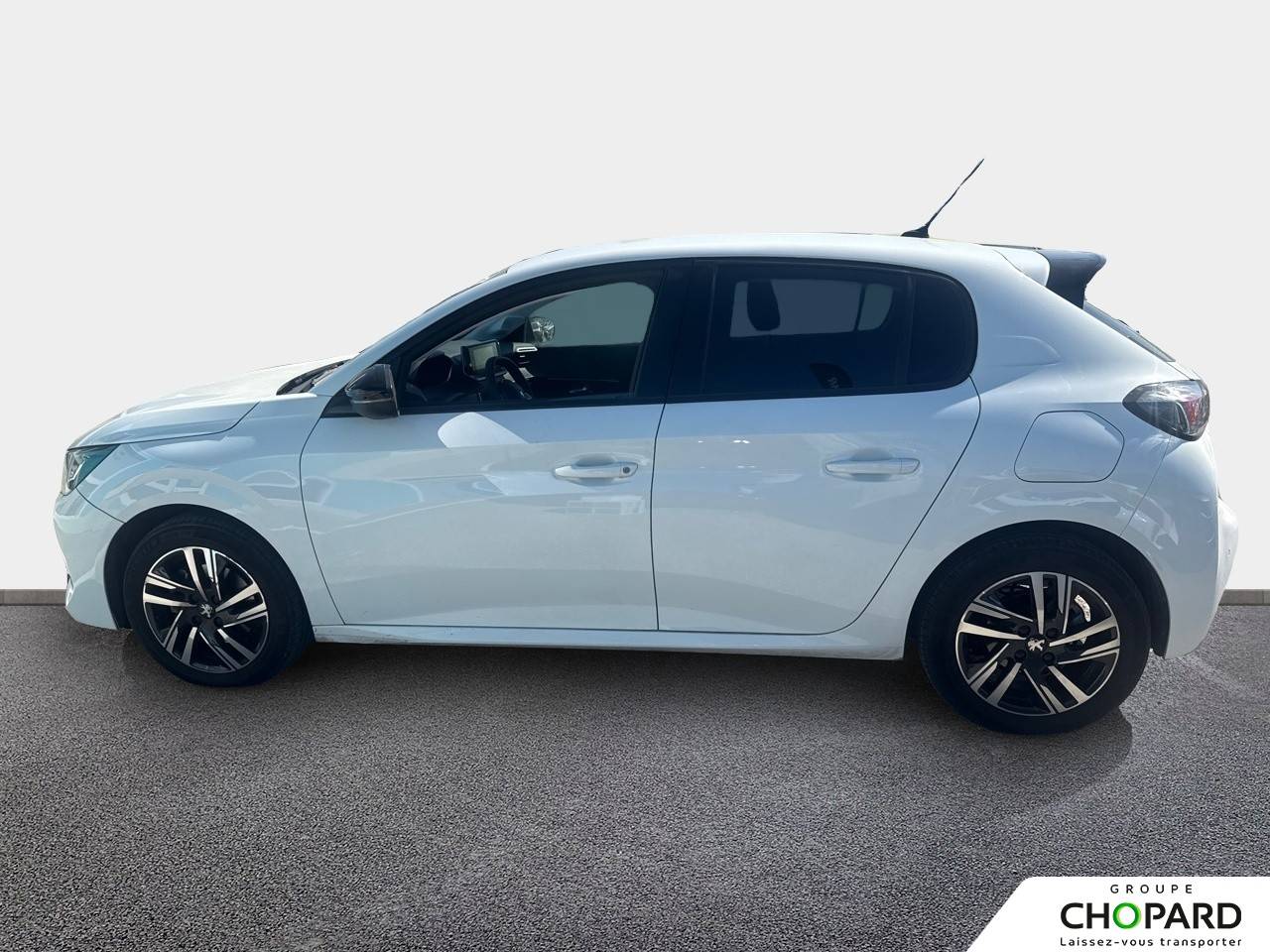 Image secondaire du véhicule 10