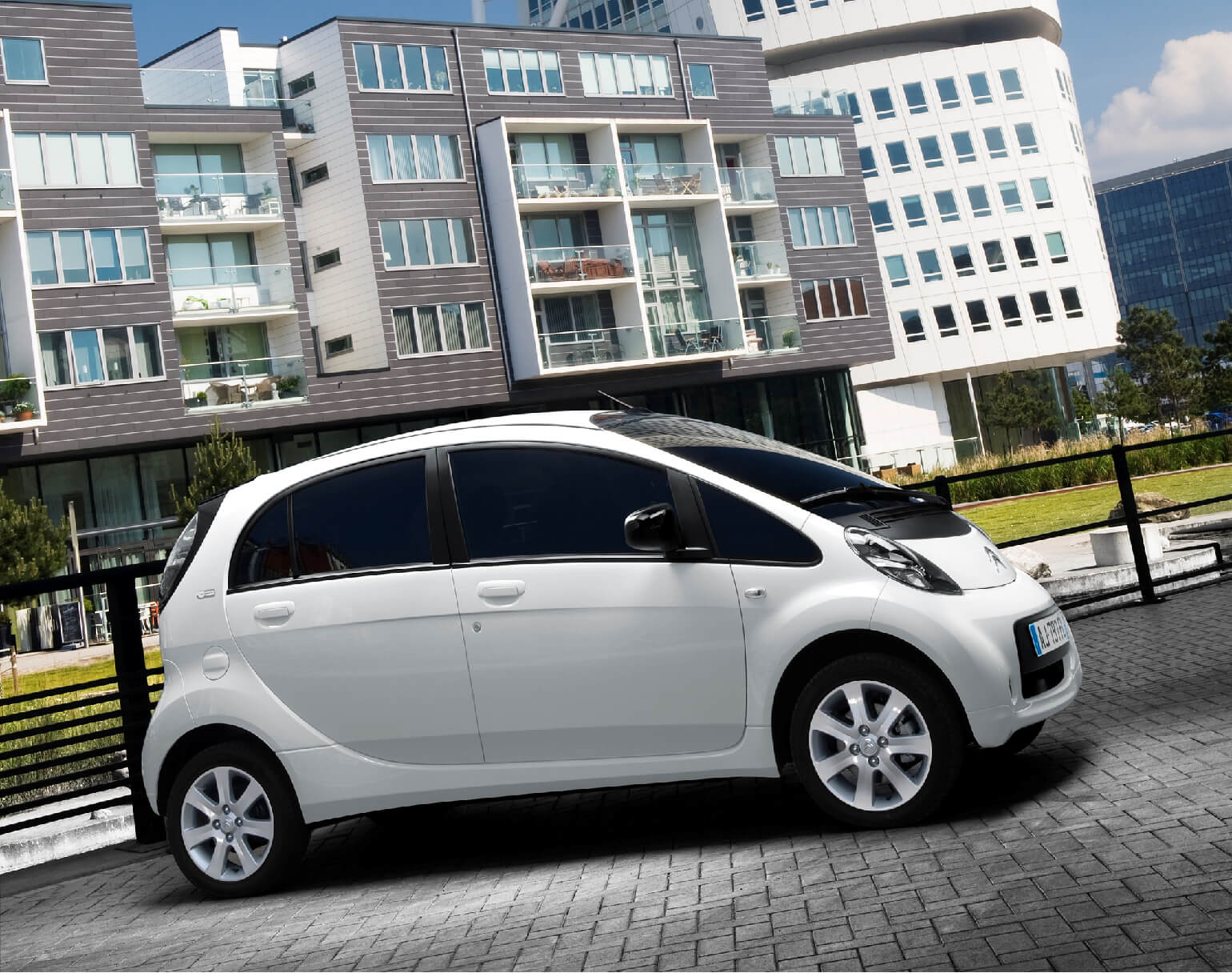 Citroen C-Zero profil