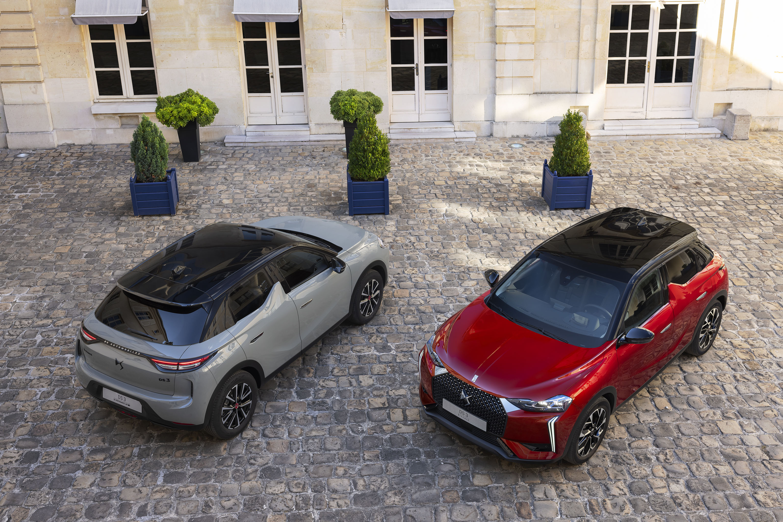Nouvelle DS 3 : Performance Line et Opéra vue de haut