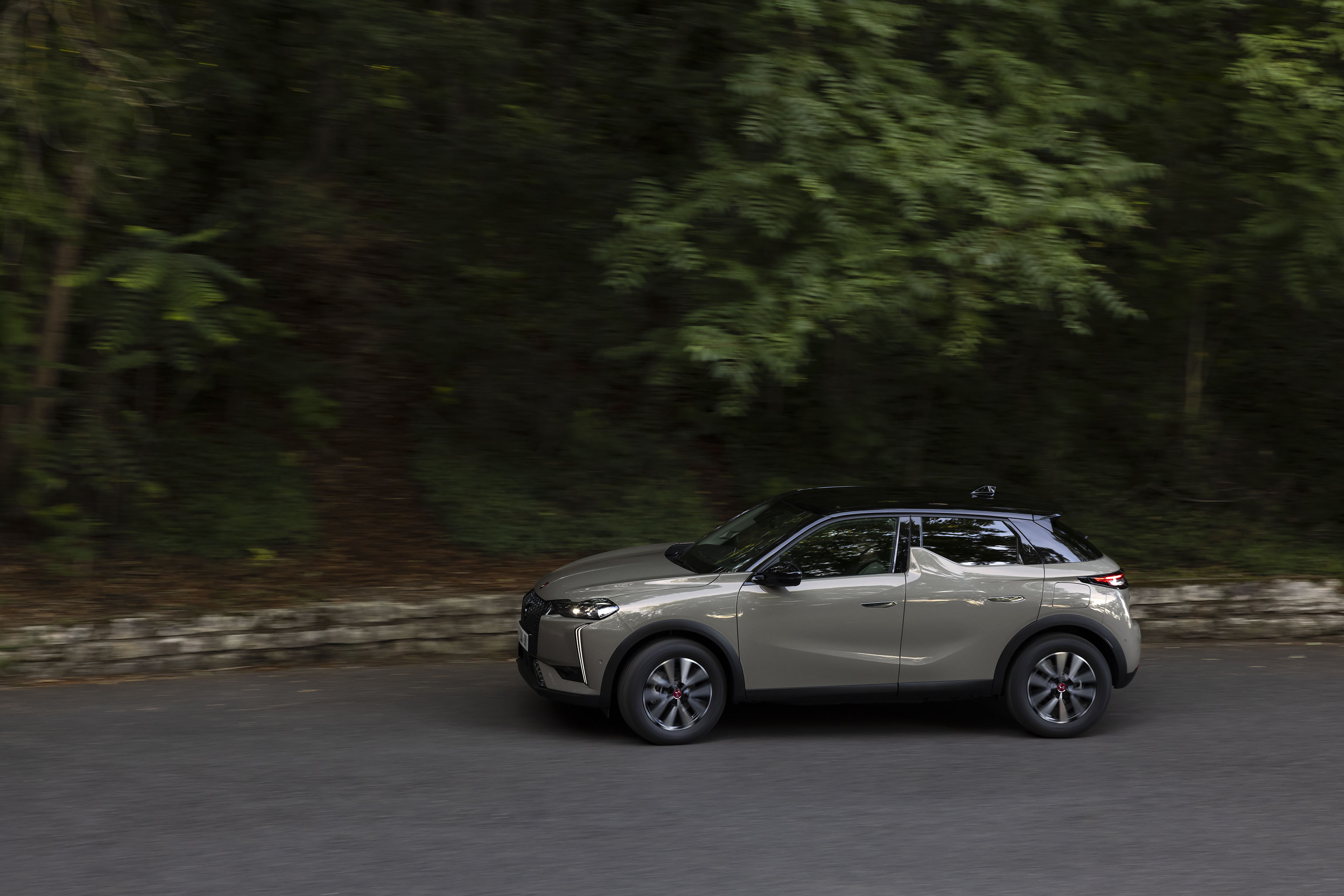 Nouvelle DS 3 (2025) Performance Line : Profil