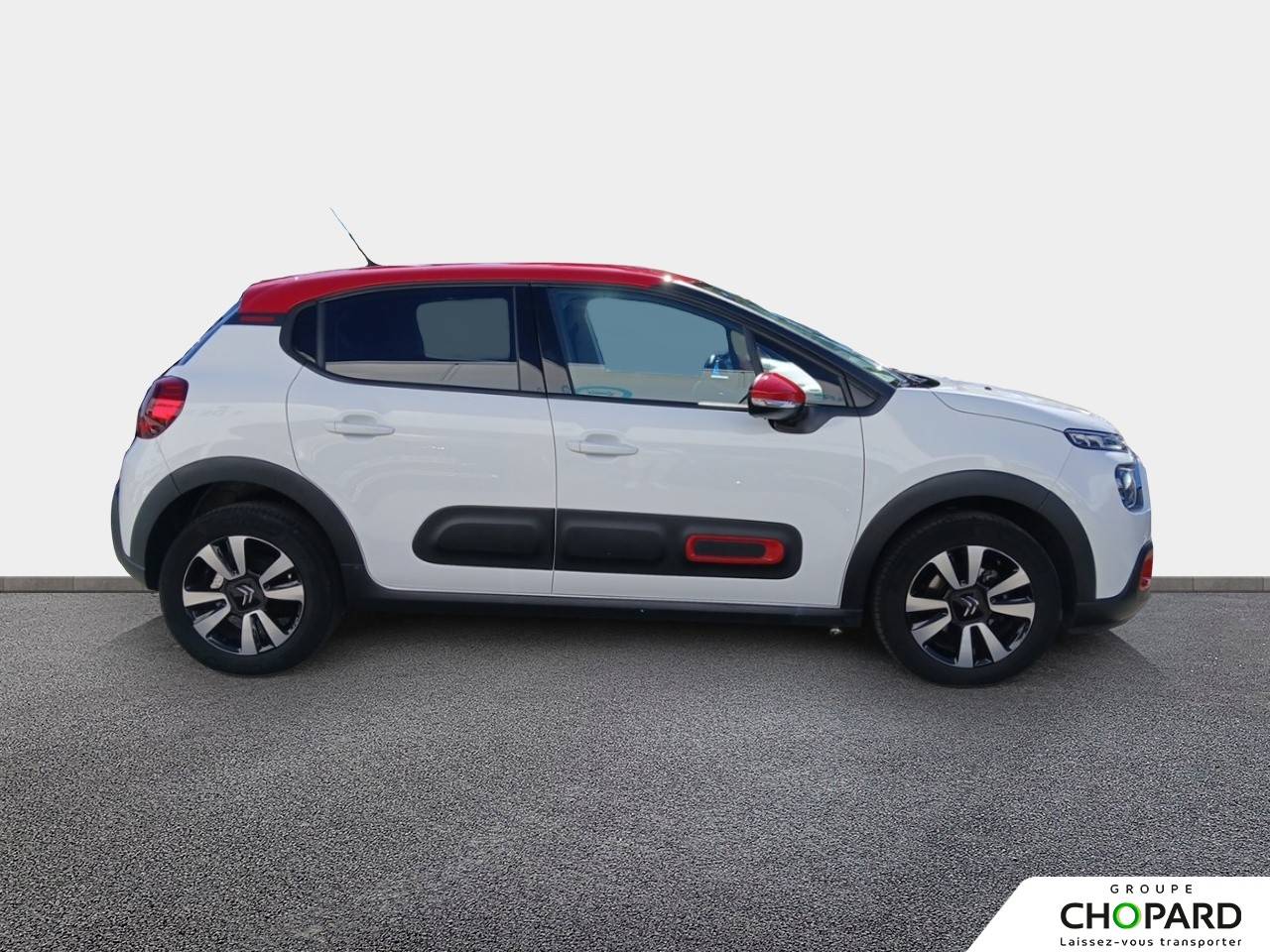 Image secondaire du véhicule 4