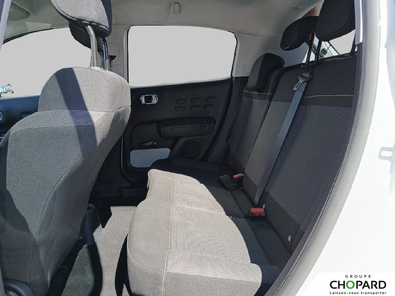 Image secondaire du véhicule 8