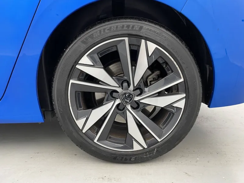 Image secondaire du véhicule 17