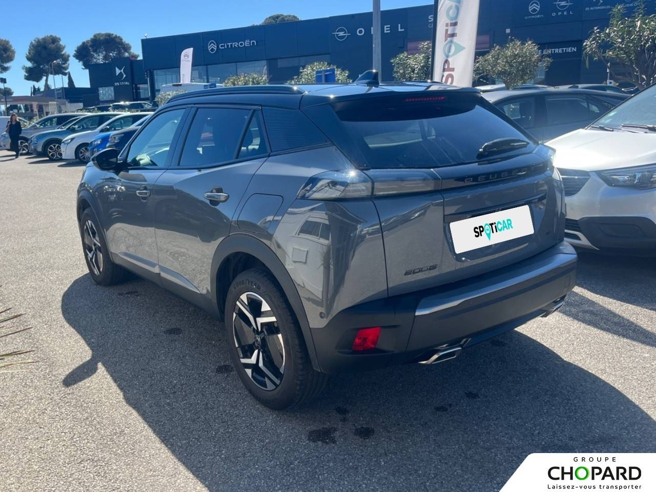 Image secondaire du véhicule 8