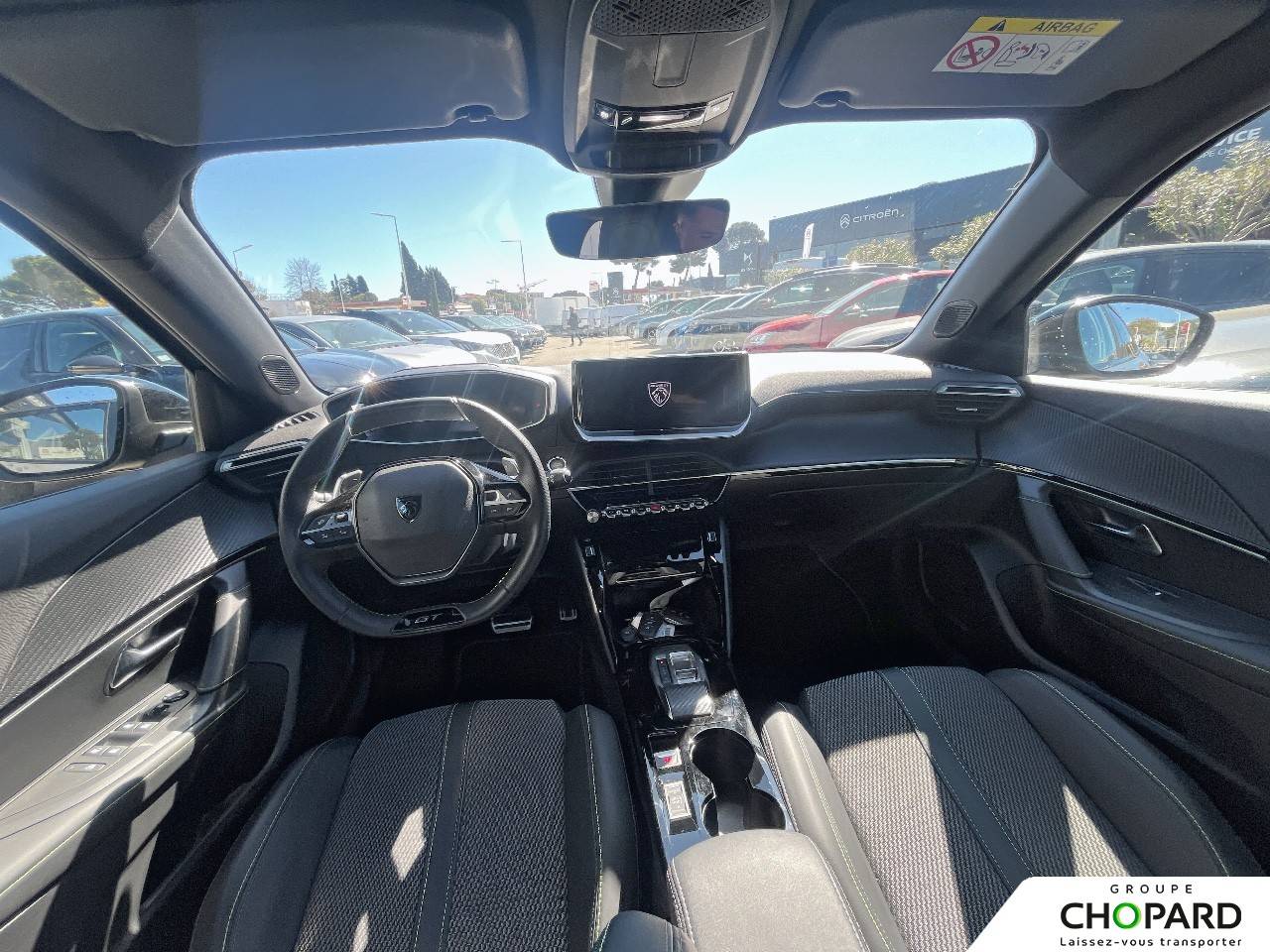 Image secondaire du véhicule 9