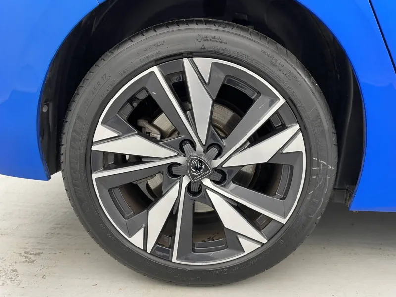 Image secondaire du véhicule 20