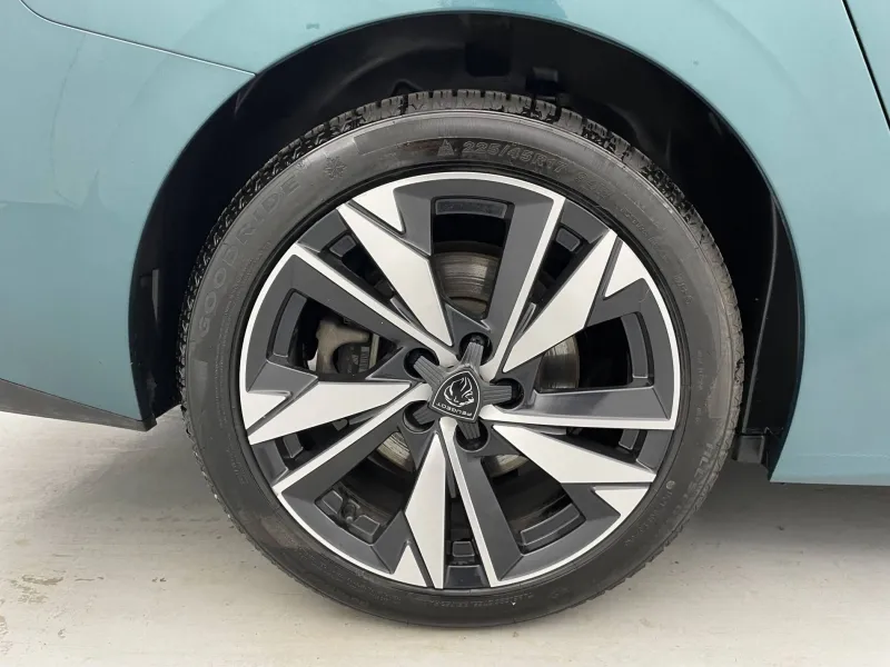 Image secondaire du véhicule 20