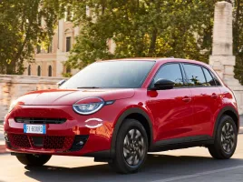 Fiat 600 : hybride et électrique en 2025