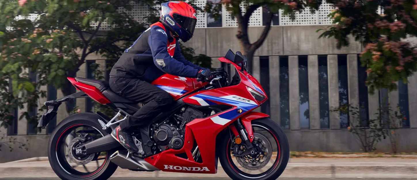 honda_cbr650r_2024_12.jpg