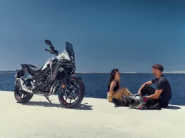 Honda NX500 : Votre premier trail moderne