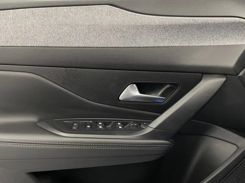 Image secondaire du véhicule 30