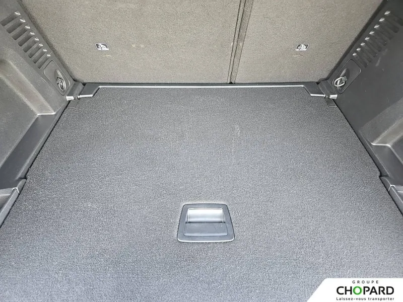 Image secondaire du véhicule 9