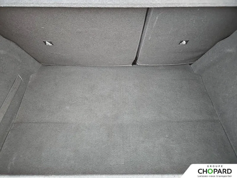 Image secondaire du véhicule 9