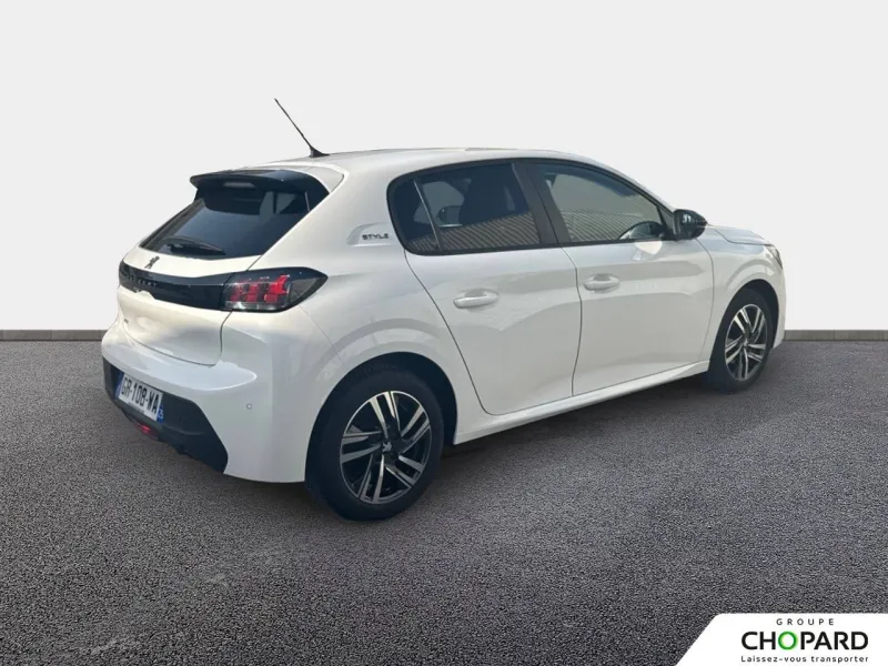 Image secondaire du véhicule 4