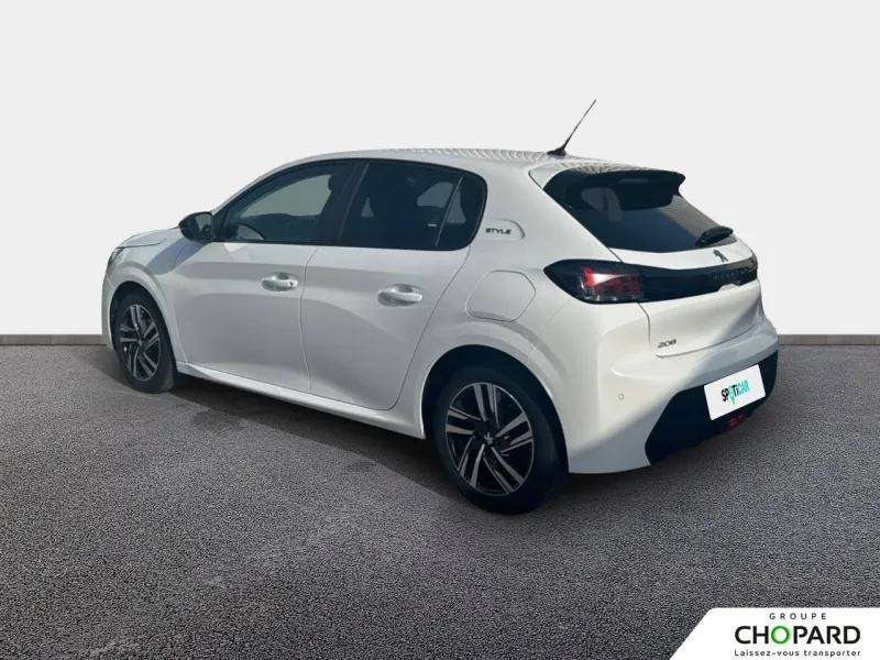 Image secondaire du véhicule 8