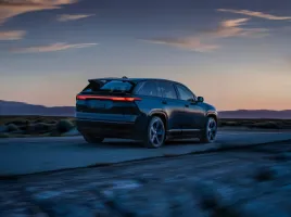 Jeep Wagoneer S (2025) : le 4x4 électrique format XXL