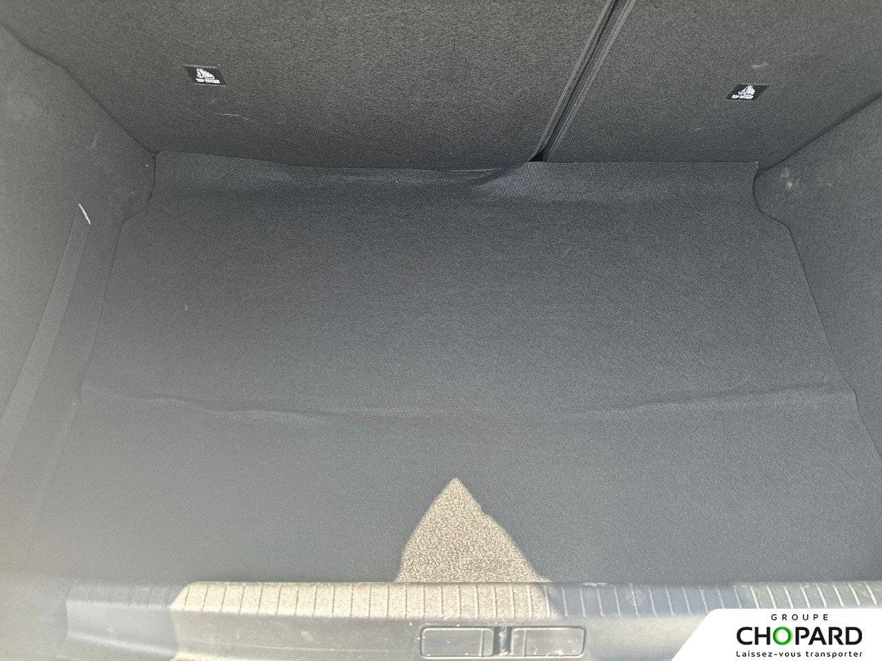 Image secondaire du véhicule 9