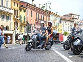 Kymco People S 125 : Mobilité urbaine en solo ou duo