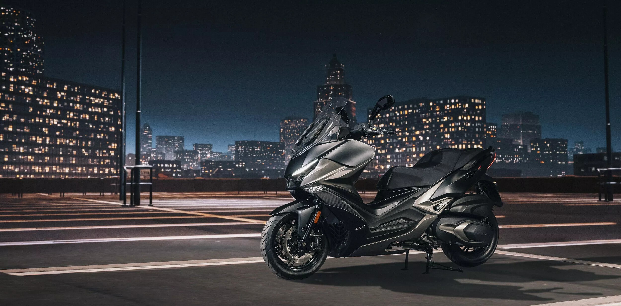 Kymco Xciting VS 400 2024  : profil gauche statique