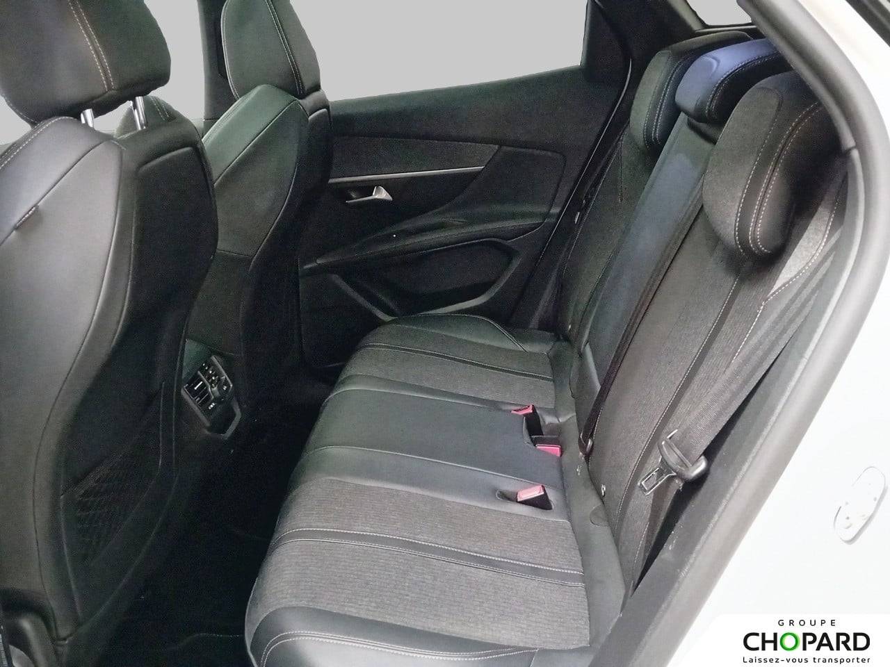 Image secondaire du véhicule 4