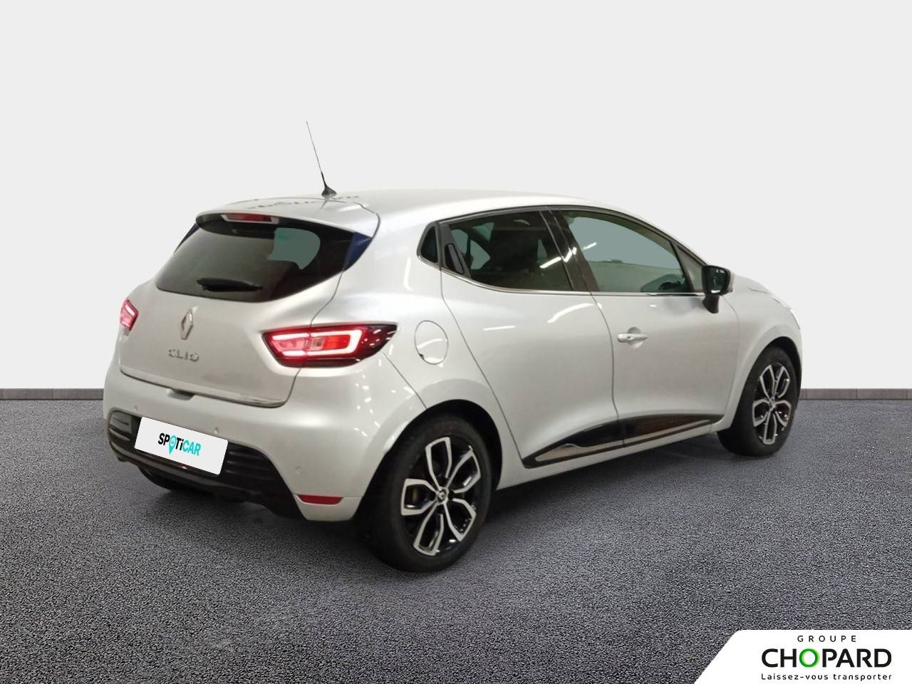 Image secondaire du véhicule 8