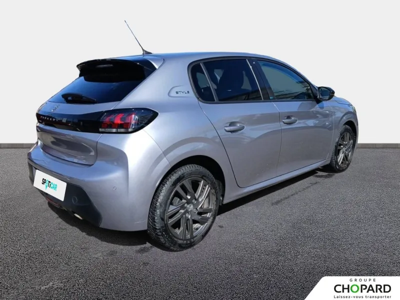 Image secondaire du véhicule 9