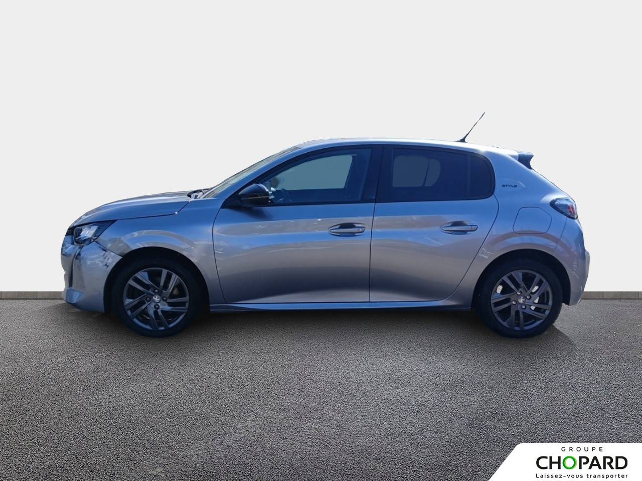 Image secondaire du véhicule 10